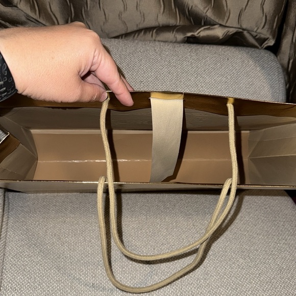 Burberry Gold Shopping Bag 12x16.5 - Picture 8 of 10